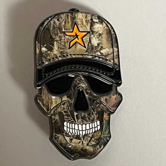 Houston Astros Camo Skull Hat Pin Pins Streetwear Hats Bag Fitted New Era - Picture 1 of 8